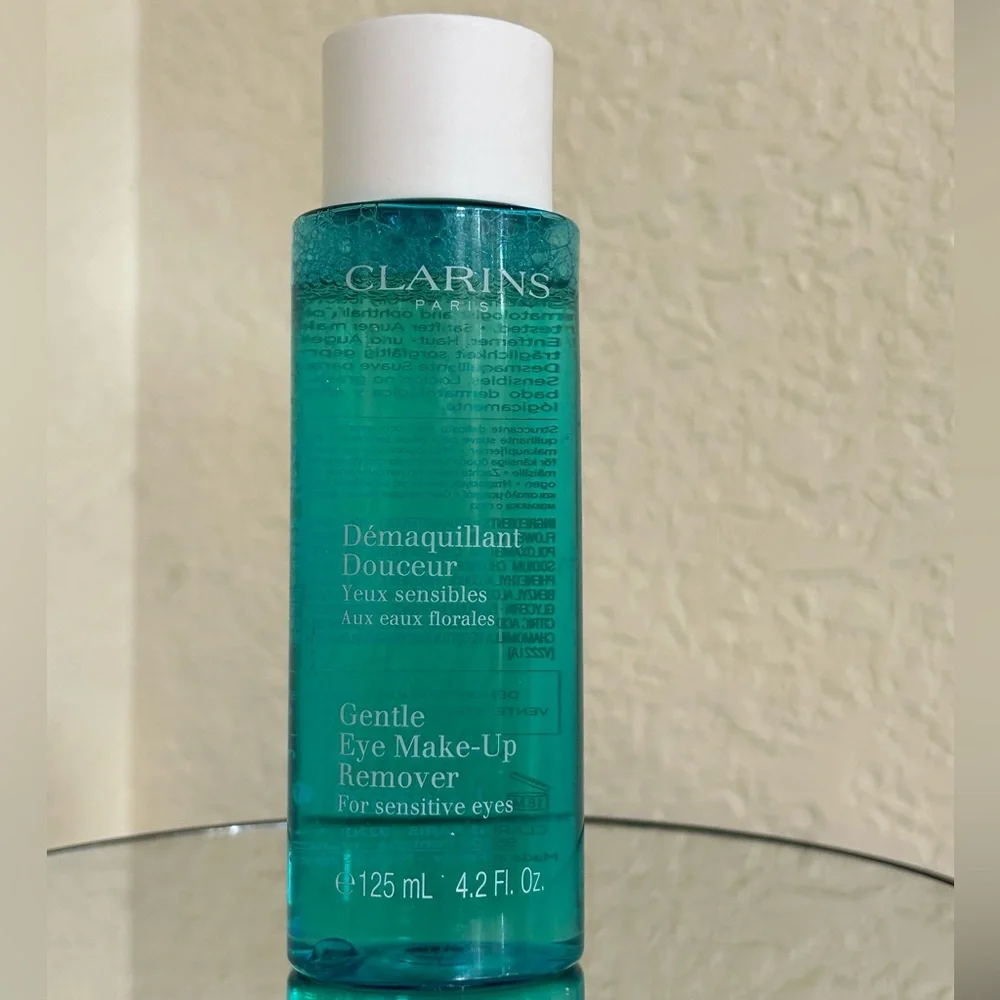 Clarins gentle eye makeup remover for sensitive eyes NEW